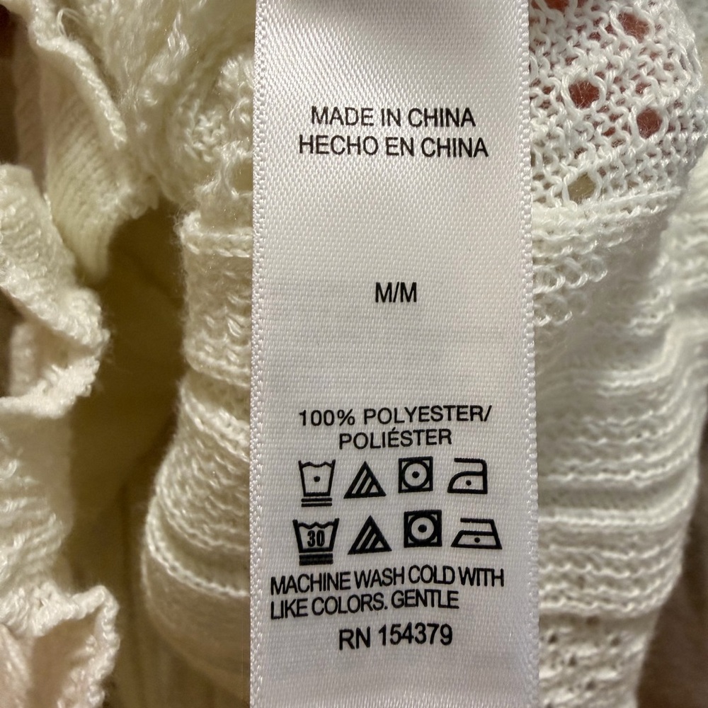 Aeropostale Cream Knit Crop V-Neck Sweater Medium - Picture 7 of 7